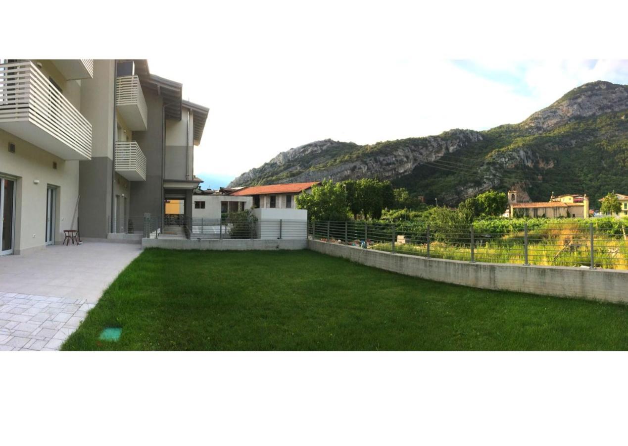 Amarillys Apartment And Rooms In Casaclima Torbole Sul Garda Екстериор снимка